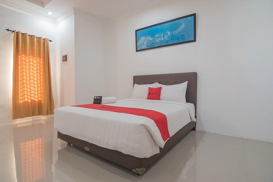 Reddoorz Near Jatinangor Town Square Otel Dış mekan fotoğraf