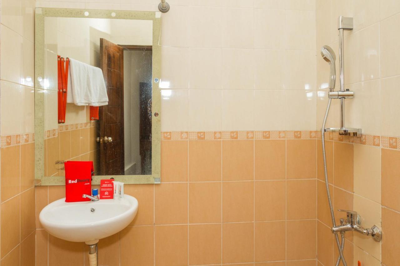 Reddoorz Near Jatinangor Town Square Otel Dış mekan fotoğraf